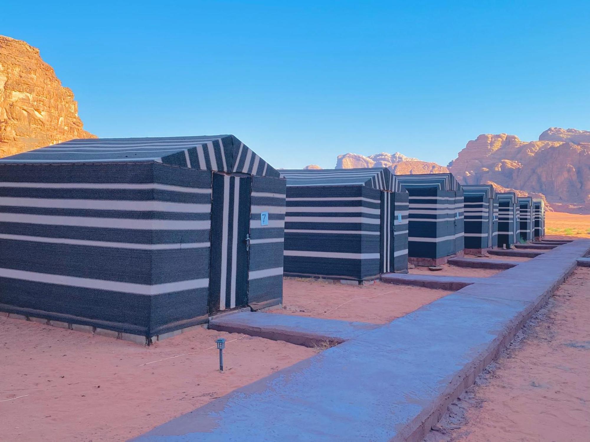 Bed and Breakfast Bedouin Memories Camp Wadi Rum Exterior foto